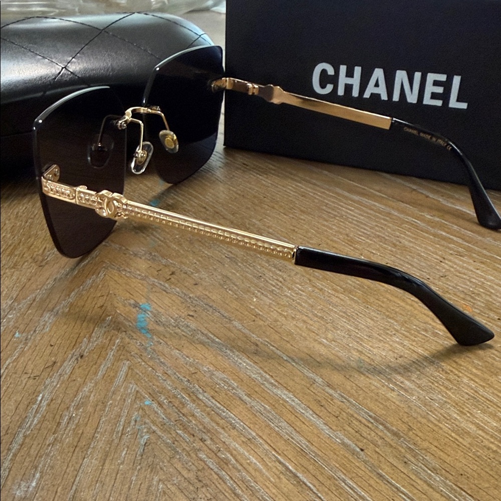 CHANEL Rimless Square Sunglasses in Black and Gold-Tone - Picture 5 of 7
